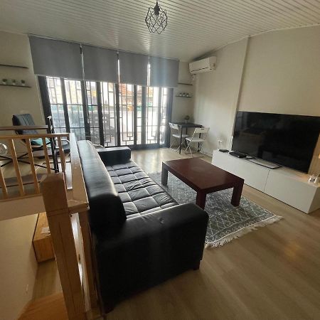 Ferienwohnung Duplex With Terrace In Center,5Mn Walk To Istiklal Istanbul Exterior foto